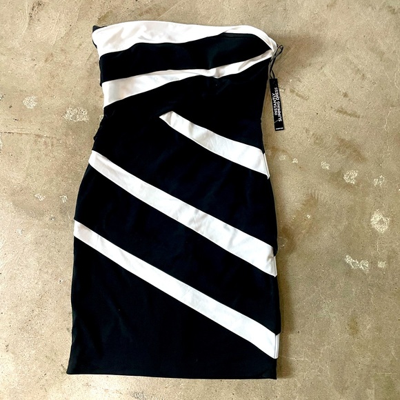 WHBM Bodycon dress 6 Petite - Picture 2 of 7